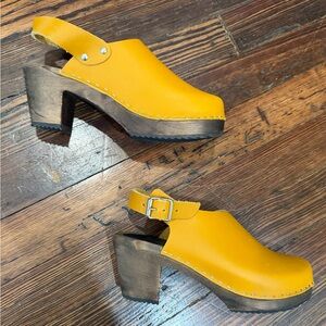 Lotta’s From Stockholm Yellow Clogs NWOB Sz 37 (6.5 U.S.) Made In Sweden